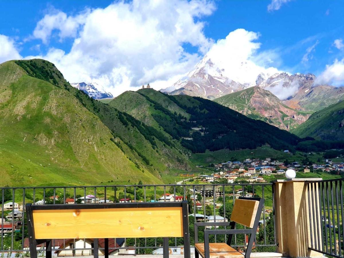 Hotel Horizon Kazbegi Экстерьер фото
