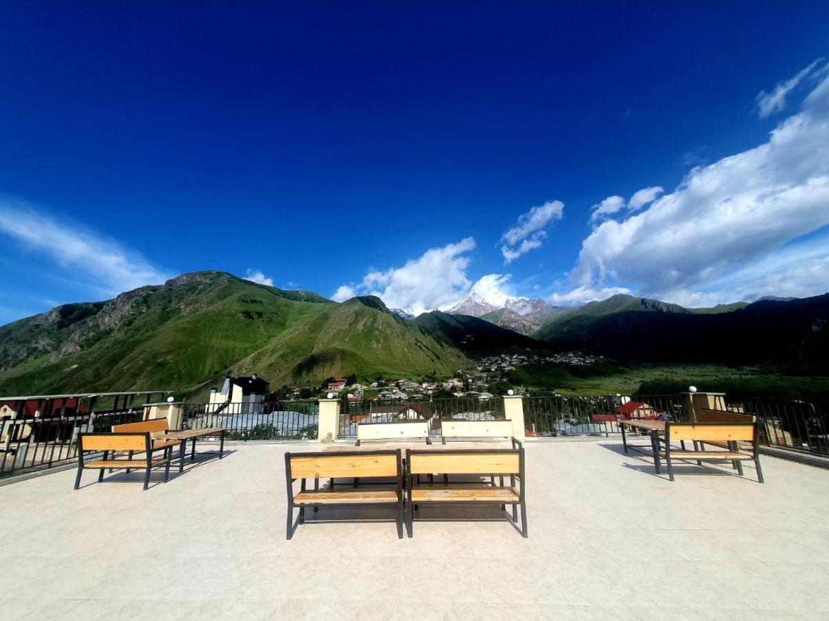 Hotel Horizon Kazbegi Экстерьер фото